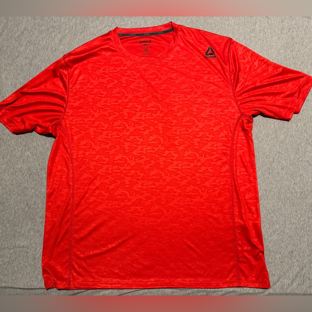Reebok Men's Vivid Red Short Sleeve Tee